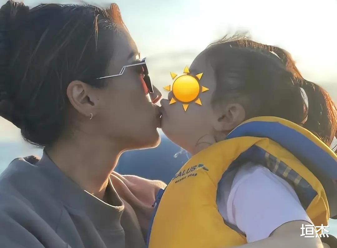 谢婷婷|谢婷婷:未婚所生3岁女儿近照曝光,感觉男友不是很帅,但很有钱