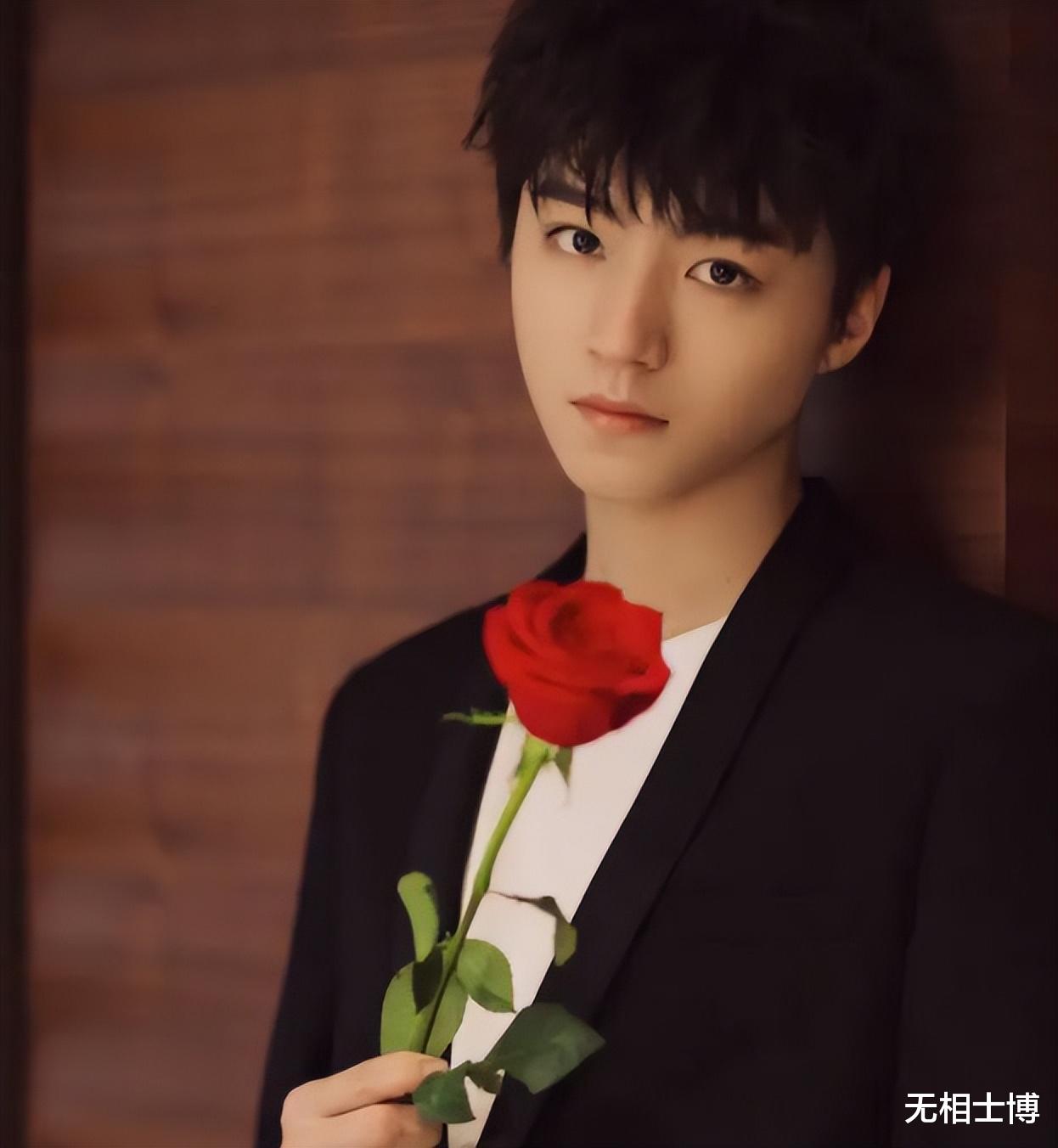 王俊凯|王俊凯被患癌女子实名举报:与偶像杨幂关系不正当,晒视频做证