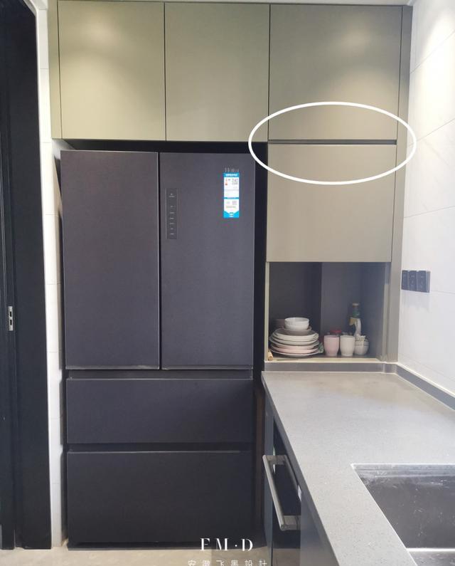 终究是我落伍了,无拉手柜门设计,在2022年成为主流,颜值确实高