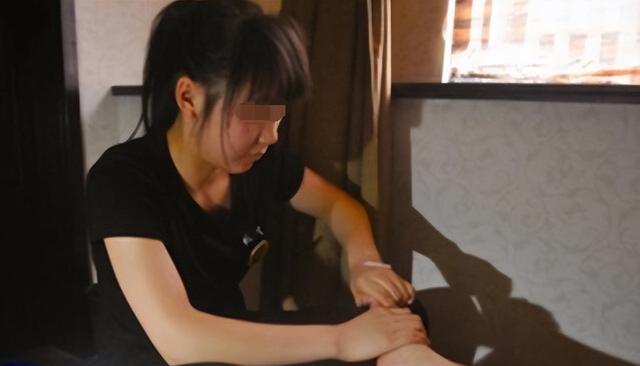回顾:洗脚妹与男顾客恋爱,怀了孩子后惨遭抛弃:打胎钱都不给我