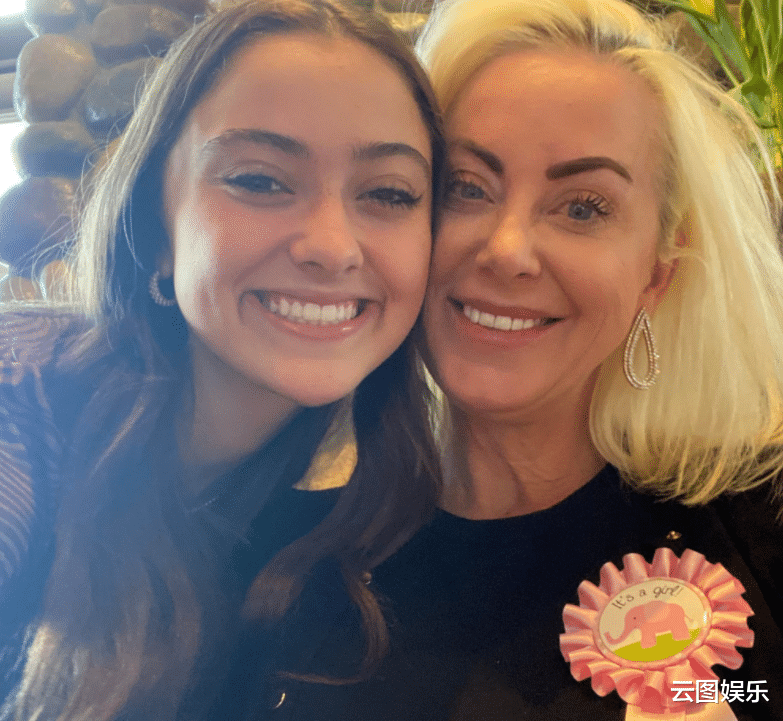 童星|一路走好！16岁知名童星凯莉亚车祸身亡，母亲悲痛发文证实其死讯