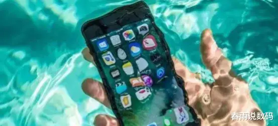 抖音|5年前的iPhone8p还有人在使用吗?这款手机有哪些优点和缺点呢