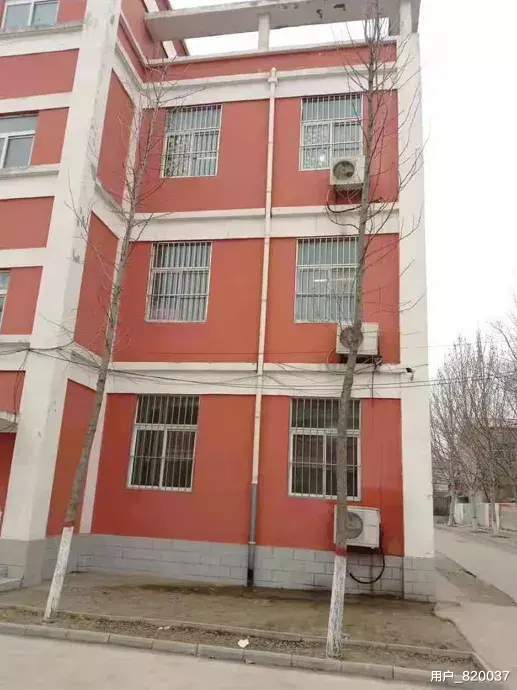 李博|邯郸一名小学生从校内楼顶坠下！校方：我们肯定有责任