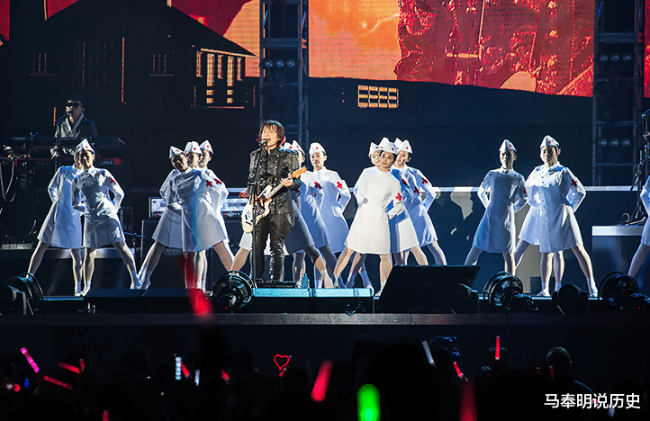 黄家驹|给“中国具有影响力的十大男歌手”排个名，伍佰第8，黄家驹第4