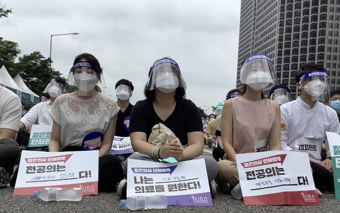 MySQL|53年来首次大罢工,三星危机接连不断,重返中国市场已迫在眉睫