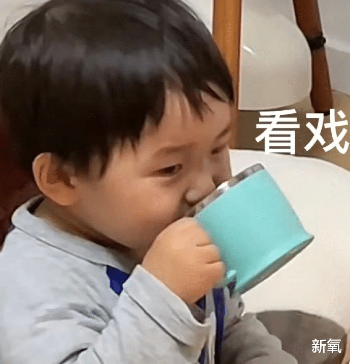 毛衣 韩国化妆师的钱有多好赚？次抛精华是不是智商税？