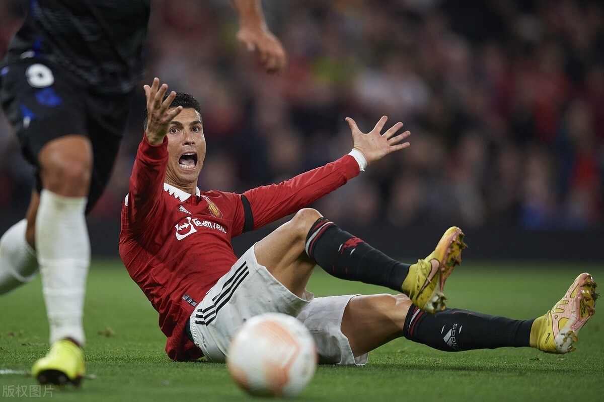 费迪南德:c罗和马奎尔首发等于曼联埋下两颗雷 - 体育资讯(主打网)