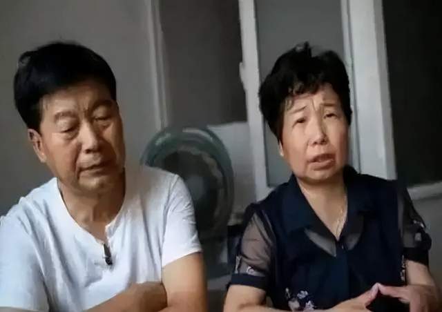 带货|要带货了？姚策堂嫂直播间透露老杜身体状况，称并无大碍不必担心