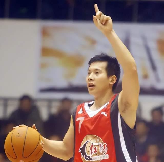 颜行书|颜行书近况:20年前喜欢唱跳、篮球的优质偶像,46岁未婚生女