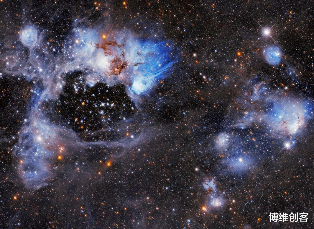 宇宙到底有多大？科学家最新发现宇宙至少比可观测宇宙大250倍