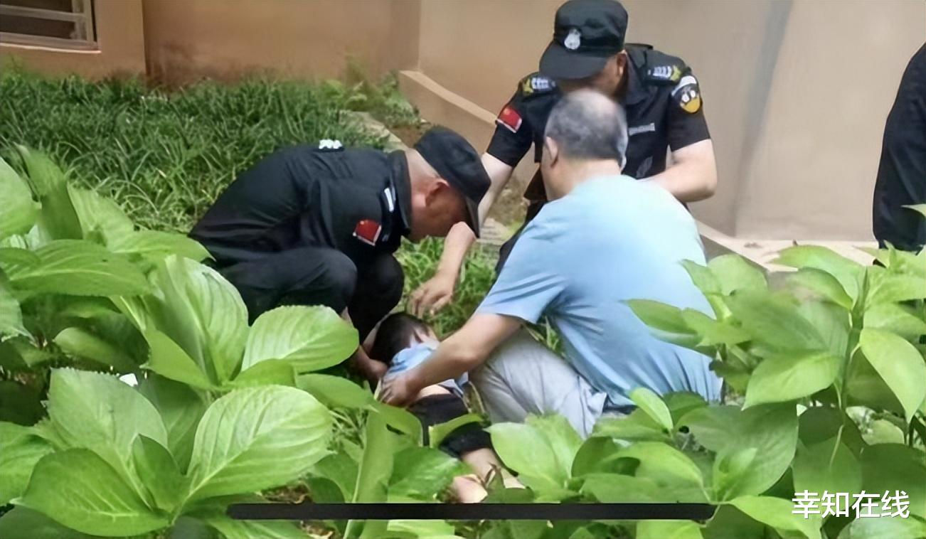 优衣库试衣间遭男童偷窥,女生被骂“特殊职业”,男童被推坠楼!