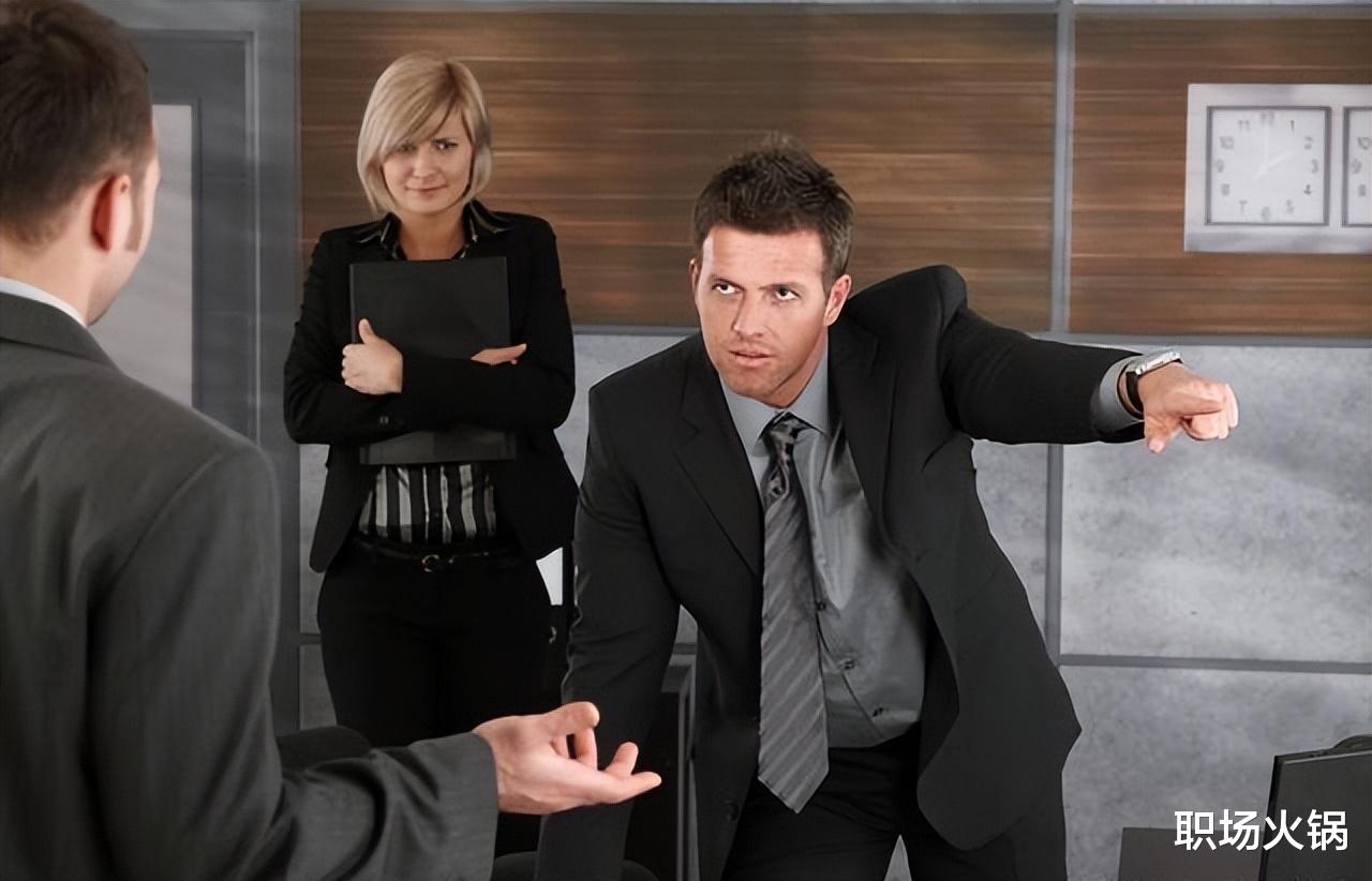 |领导发微信“谢谢”还用回复吗？高手用这4个话术，被高看一眼