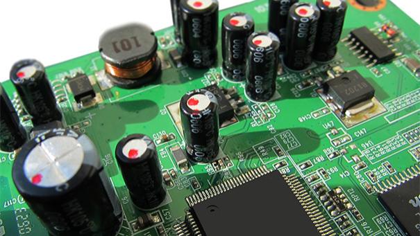 徐雷|陶瓷电容器的识别方法及主要用途是什么？