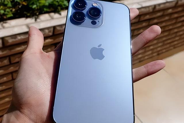 苹果|iPhone13Pro两周体验报告:聊聊真实感受,谈谈购买建议!