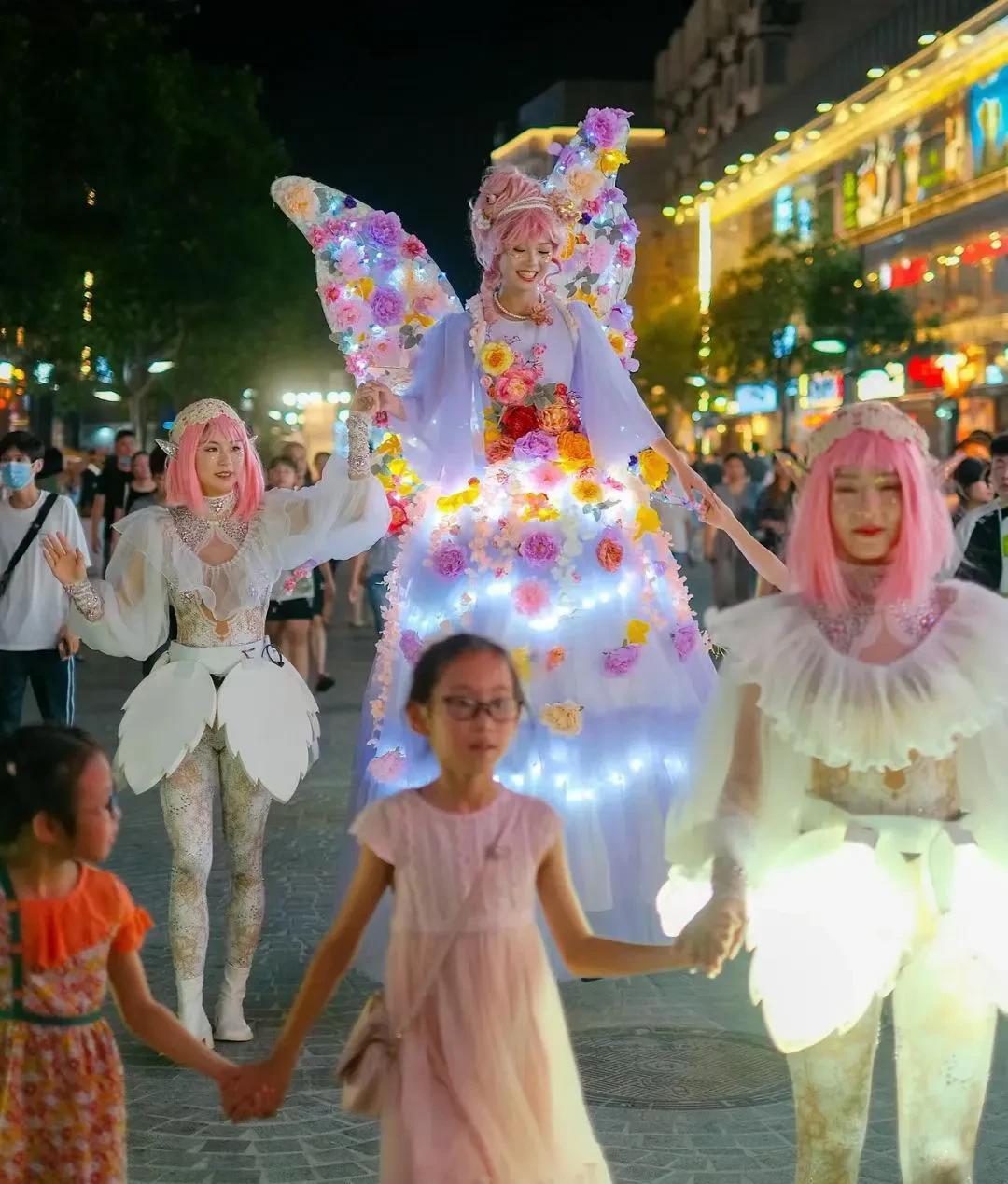 杭州|杭州最热闹的武林夜市