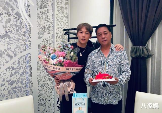 刘维|刘维痛失双亲后首发文，直言人生最苦是别离，称自己会振作起来