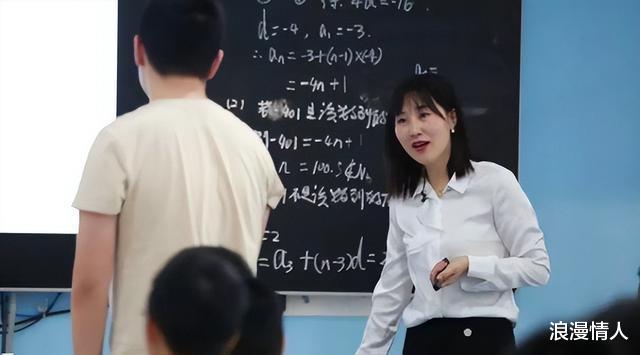 |教师和医生虽然同样是事业编，工作多年后才发觉，差距不是一点