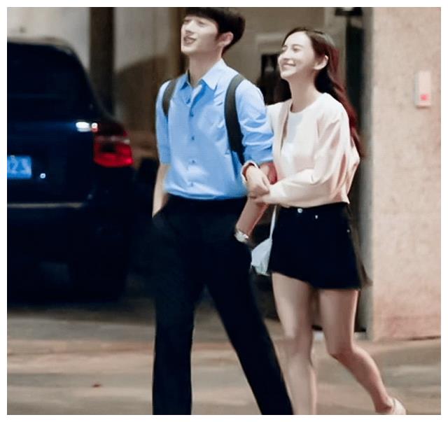 |杨颖主演的翻拍剧热播中，与赖冠霖演绎职场甜剧，竟有满满cp感