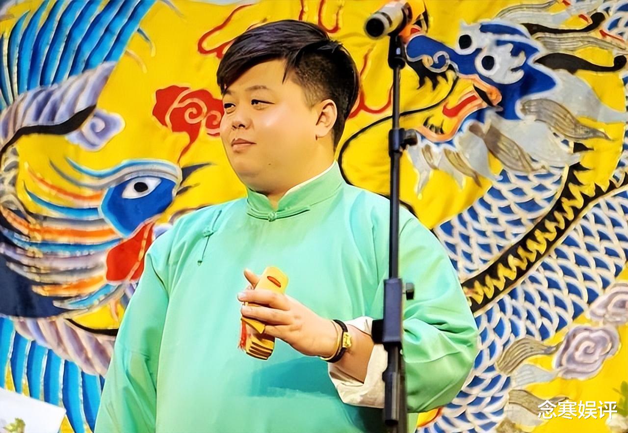 郭德纲|把师父郭德纲当爸爸去喊,张鹤舰遭冷嘲热讽后,偷偷删除庆生内容