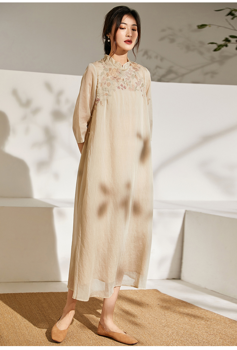 时尚界的新宠!新中式风格终于找到年轻款了,高级感的古典韵味