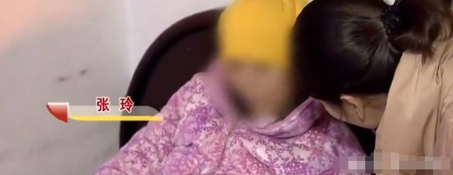 名牌大学女毕业生,爱上50岁拾荒汉并生下一女,母亲:造孽啊