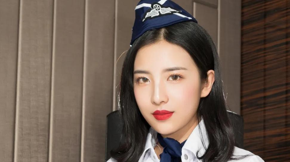 女大学生|受婆婆青睐的儿媳职业排名,空姐不受待见,榜首才是“心头宠”