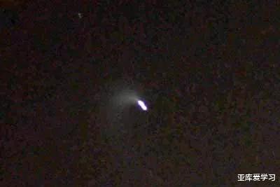 如果把水倒入太空中会怎么样?类似过程曾被当作神秘物体