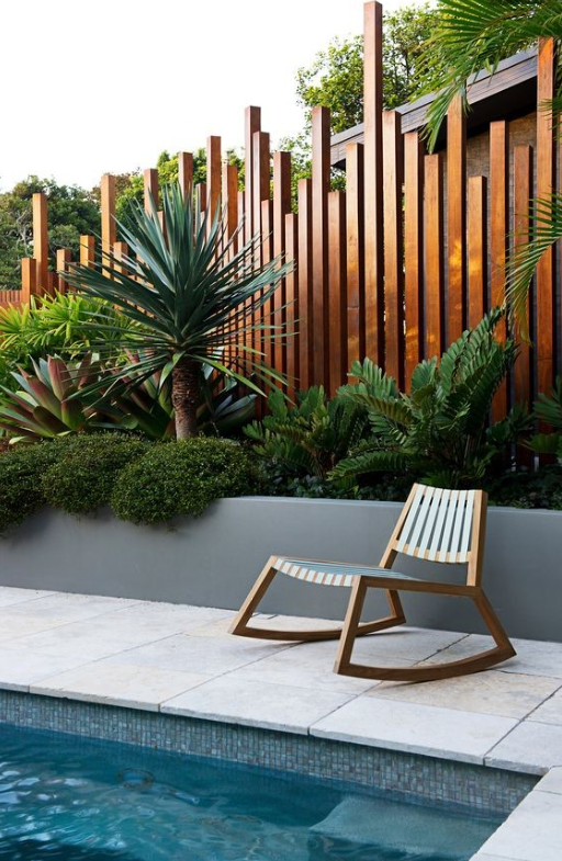 再装我更愿在院墙下功夫,混凝土也能美出特色,从外看就不会差!