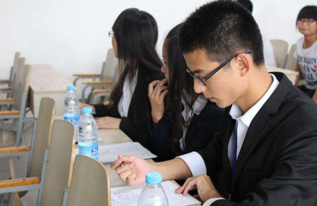 国企|国企“中储粮”招聘,六险二金待遇比公务员还好,专科生也能报考