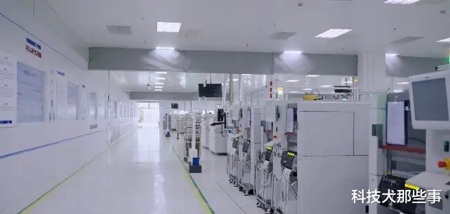 中国联通|中国5G“无人工厂”也太硬核了!1人抵N人,网红UP主体验后直呼惊喜