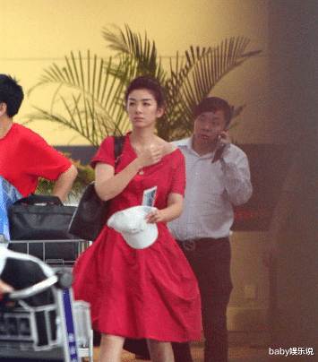 黄奕|黄奕：事业巅峰，被丈夫曝光私生活，如今怎样了