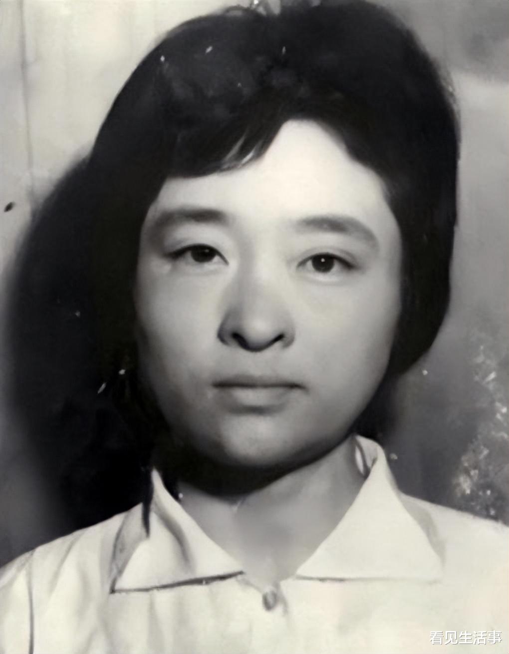 1977年,一信用社女会计贪污4万包养7个情夫,最终却被情夫举报