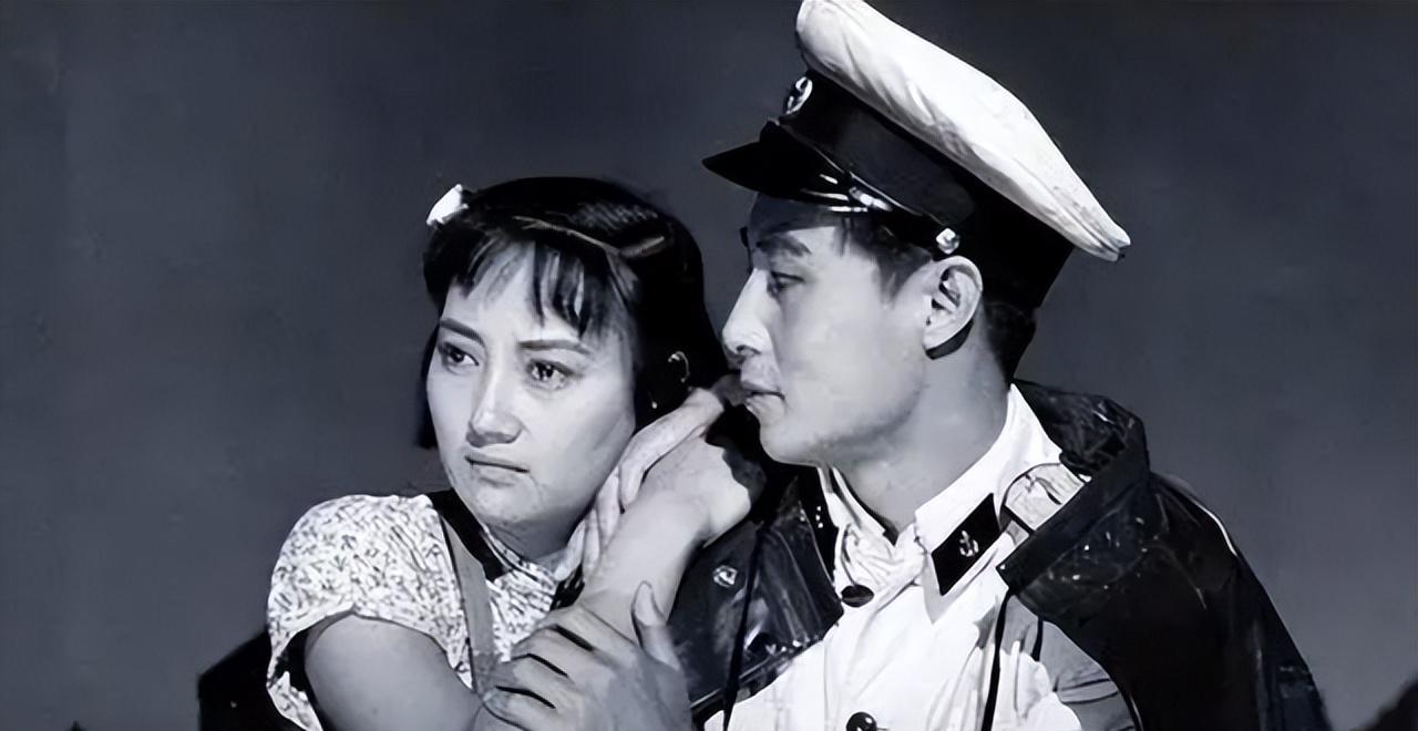 王晓棠|王晓棠：原八一电影制片厂厂长，54岁授大校，59岁升少将，今88岁