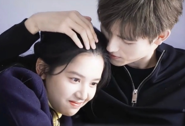 陈飞宇|《点燃你温暖我》宣传用力过猛?全网都是陈飞宇,张婧仪去哪了