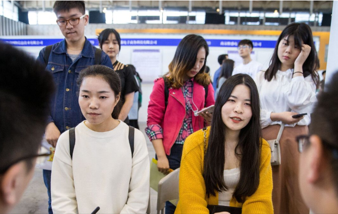 大学生|毕业后多年才知道，原来校招和社招差距太大，后悔当初没在意