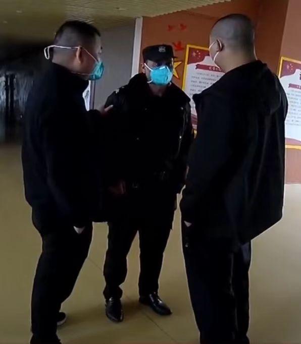 罪犯越狱潜逃29年被抓归案,脱逃期间结婚生子当上保安队长!
