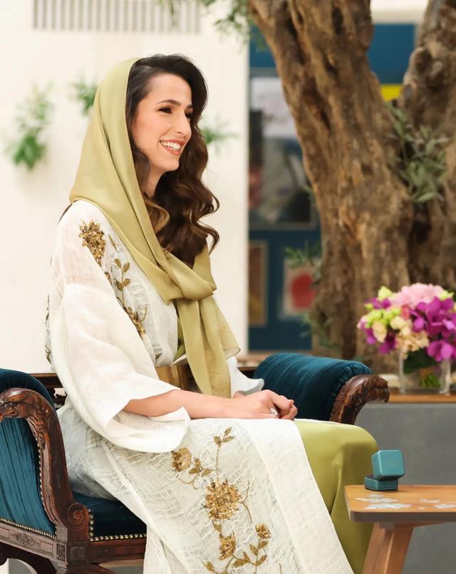 侯赛因|约旦侯赛因王子和威廉王子的订婚，仅仅是一个可爱的巧合？