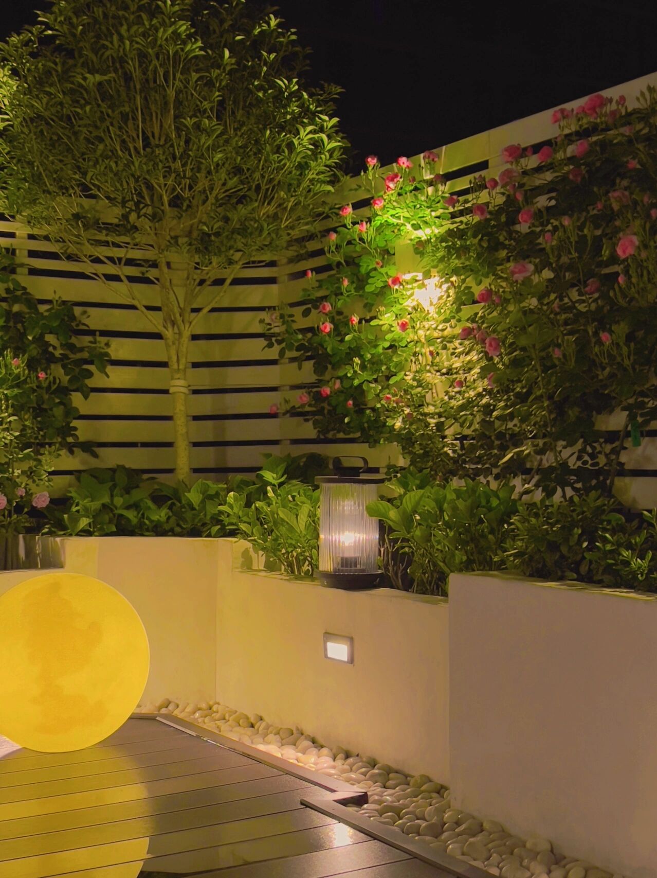 防水|没院子，买栋带露台的顶层，花2.3w把32平露台改造成花园，太美了