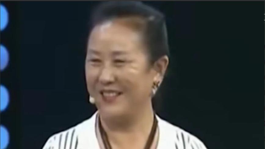 老公偷买字画，北京方大妈气得要命。她来鉴宝，希望以40万成本价卖掉它