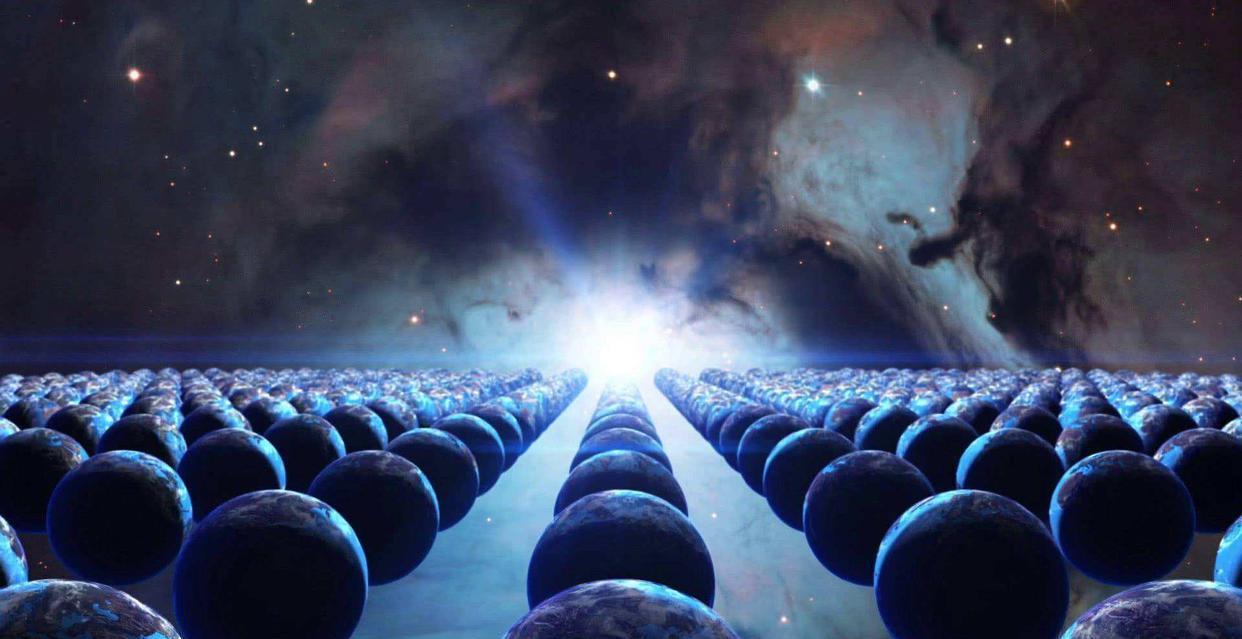每个人都是唯一的吗?量子力学认为,宇宙中有无数个自己存在