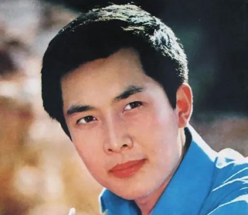 诸葛亮|同样是演诸葛亮,唐国强和陆毅究竟谁能够更胜一筹?