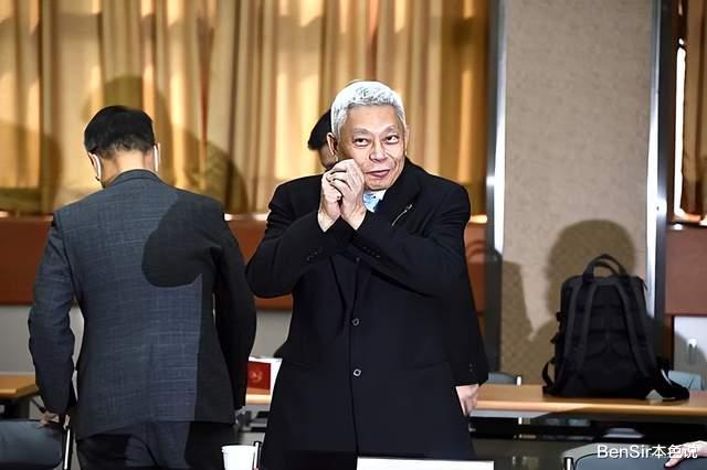 身家510亿霸道总裁竟是新媒体小编,台湾旺旺集团比赌王家还有戏