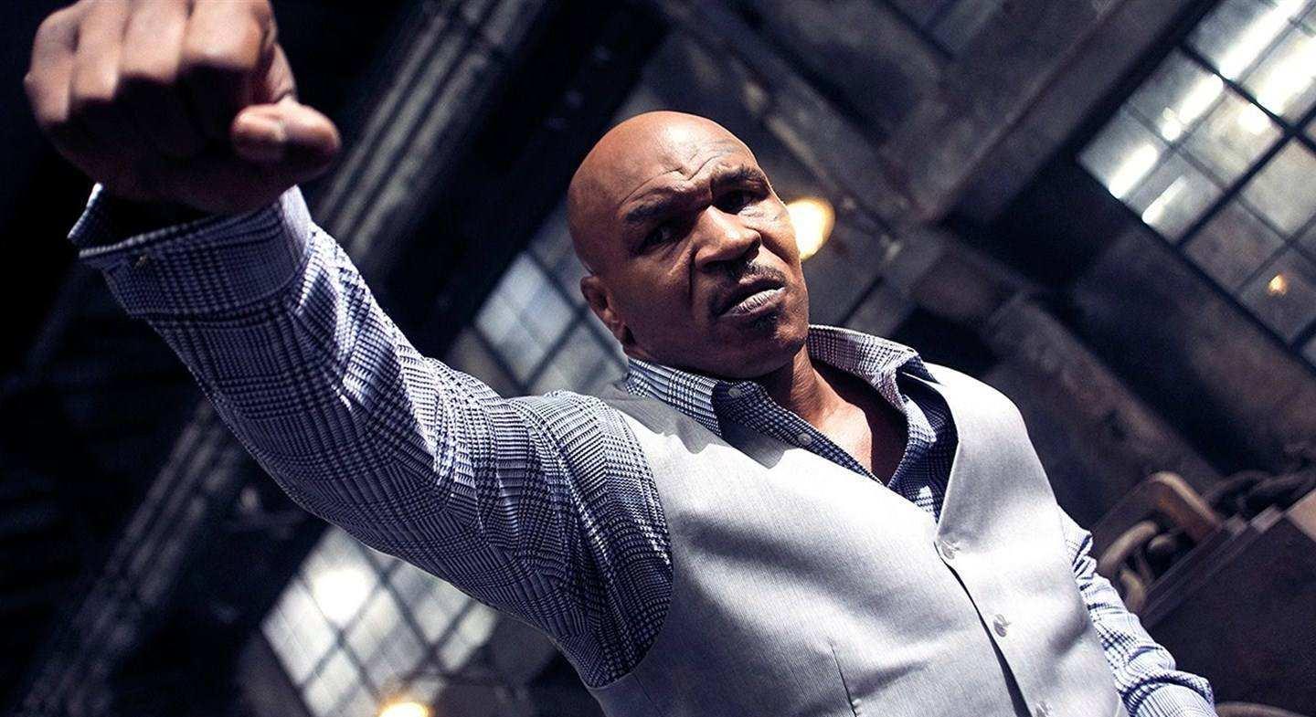 迈克·泰森|为什么人们总拿李小龙跟泰森比，这种比较到底有没有意义