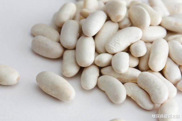 秋燥|白芸豆是抗糖减肥神药?要看怎么吃,这三种病人效果好