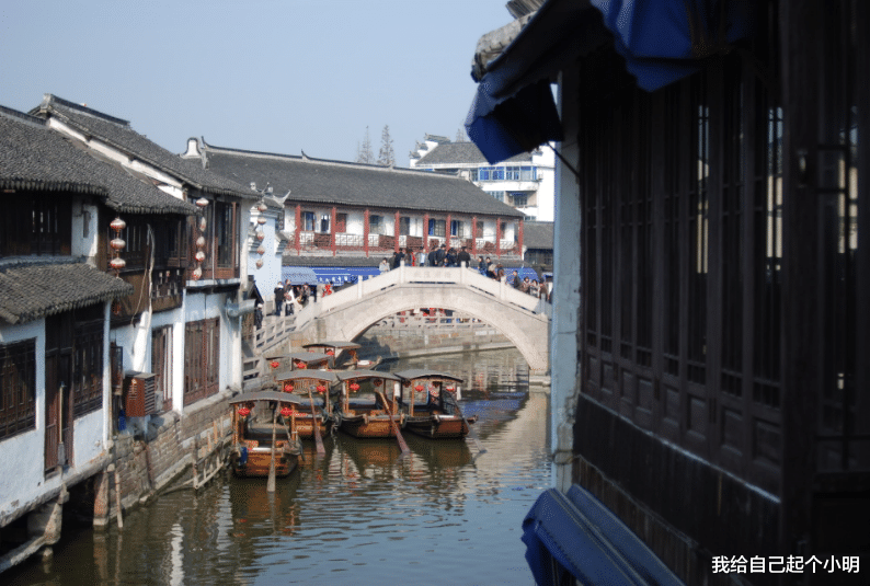 |上海“第一大镇”，消费平价，被誉为“沪郊的好莱坞”