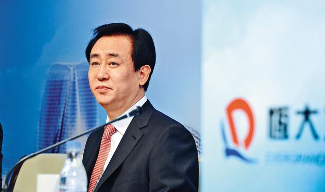 广州队|广州恒大或已做出妥协，许家印被施加压力，新赛季有变化！