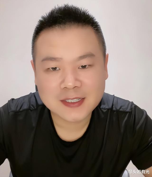 传家|岳云鹏关闭直播打赏功能惹怒赵家班？江湖上，人情世故很重要