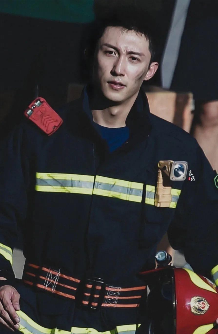 张婧仪|资源飞升,她要火了?