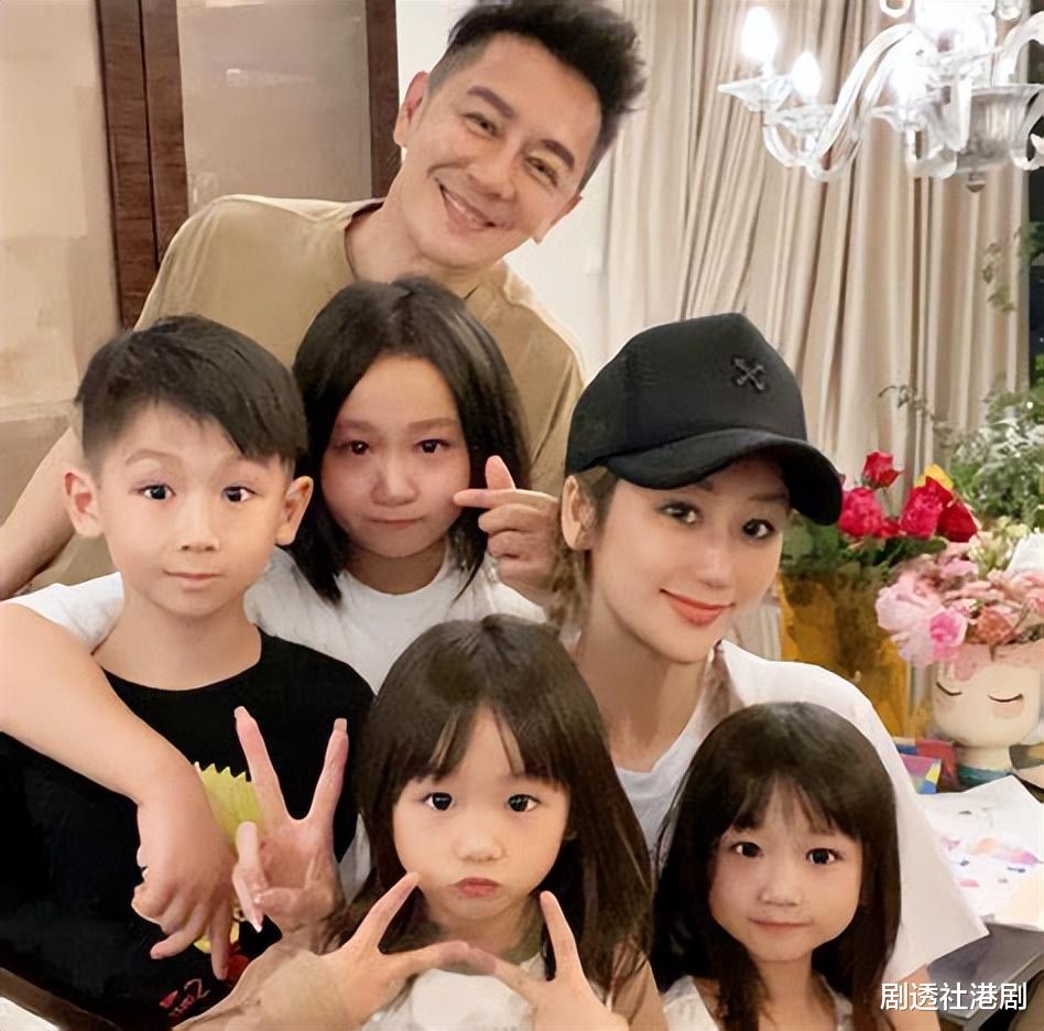 又引争议!香港知名明星夫妻回应家中保姆吃剩菜剩饭:她很感激的