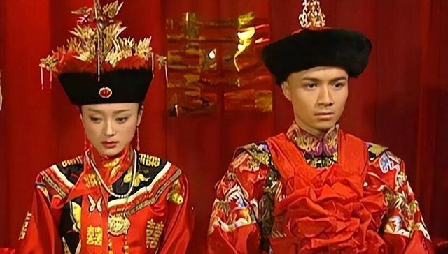 小燕子|还珠：都是嫁永琪，知画凌晨出嫁，看小燕子：谁是妻妾一目了然